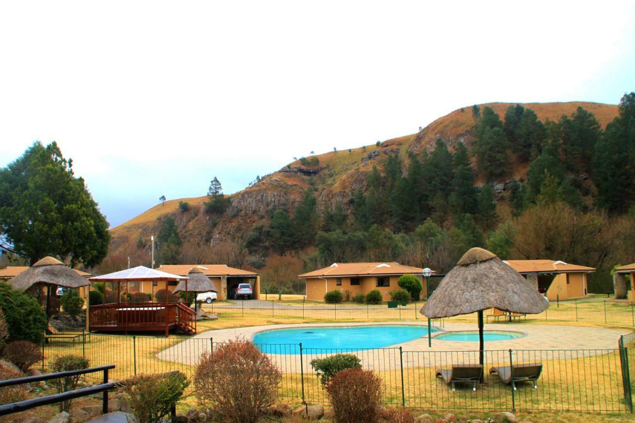 Gooderson Leisure Riverbend Chalets Self Catering And Timeshare Gold Crown Resort Drakensberg Garden Esterno foto