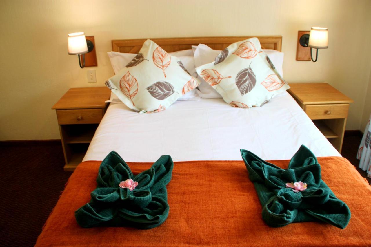 Gooderson Leisure Riverbend Chalets Self Catering And Timeshare Gold Crown Resort Drakensberg Garden Esterno foto